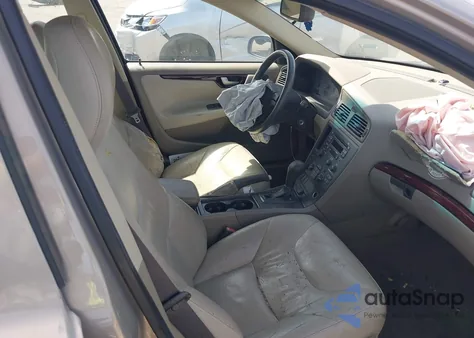 2003 Volvo V70 2.4T z USA, uszkodzony, nr VIN YV1SW58D832299364